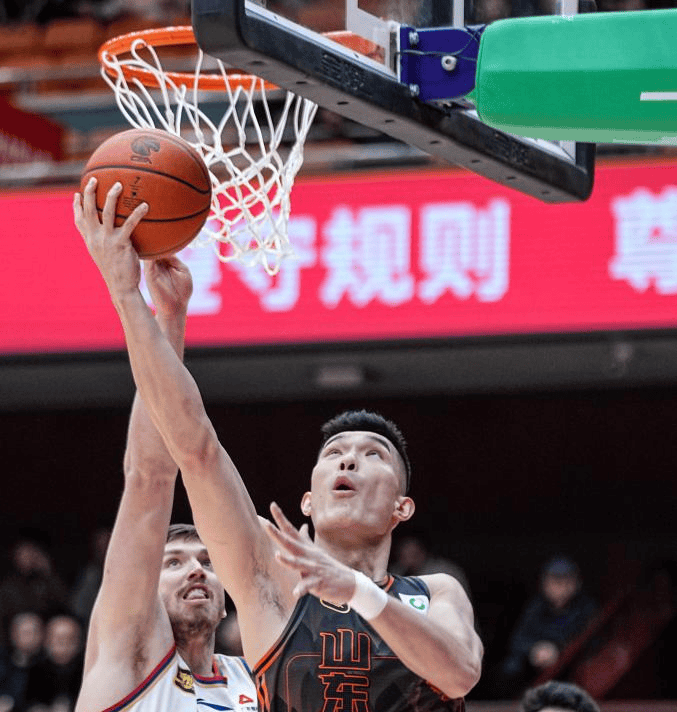 山东男篮惊险胜出，晋级希望再次燃起的简单介绍